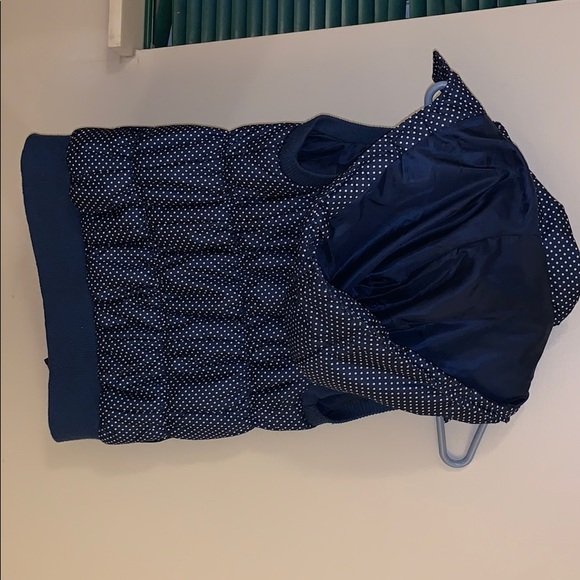 Polka dot vest with hoodie that can be removed - Picture 3 of 3
